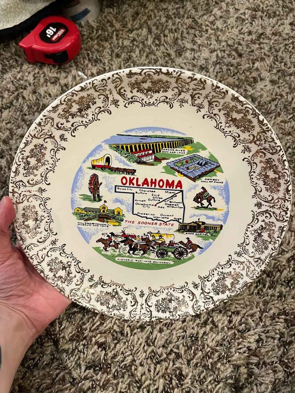 Vintage Oklahoma commemorative/souvenir decor plate